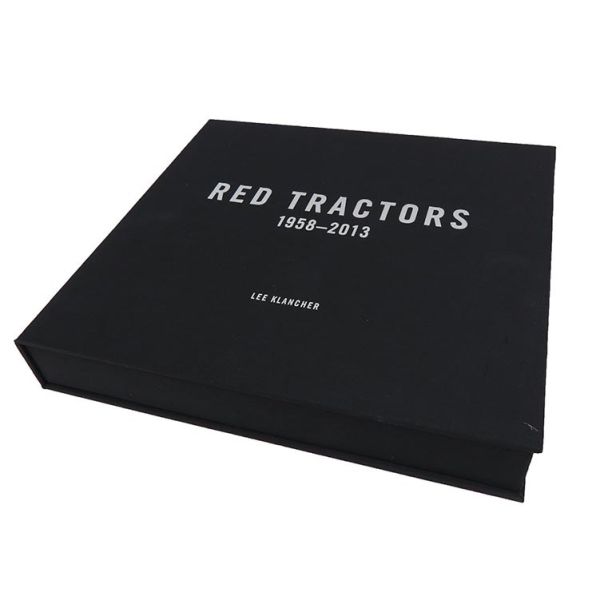 OCT74716 - Libro sobre Tractores Rojos 1958-2013 384 Páginas - TEXTO EN INGLÉS - 1