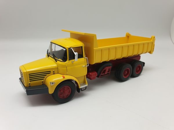 ODE070 - BERLIET GBH 12 6x4 Volquete amarillo - 1