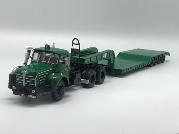 ODE091 - BERLIET TBO 6x4 con portamáquinas de 4 ejes DESSIRIER & ZUCCONI - 1