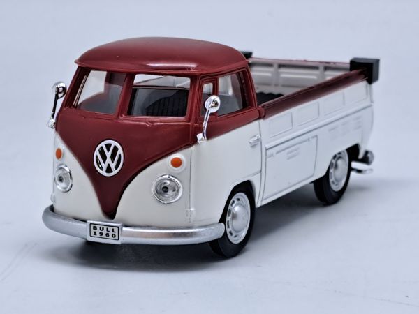 CAR13456 - VOLKSWAGEN Tipo 1 Camioneta Pick-up Borgoña y Blanco - 1