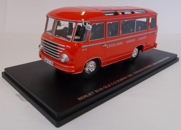 PER327 - Autobús BERLIET GLA 5S Dubos 1951 N°18 Excelsior Garage Lourdes limitado a 200 ejemplares - 1
