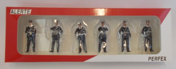 PER731 - 6 figuras de gendarmes franceses 1960/1970 limitada a 500 copias altura del personaje 4;5 cm - 1