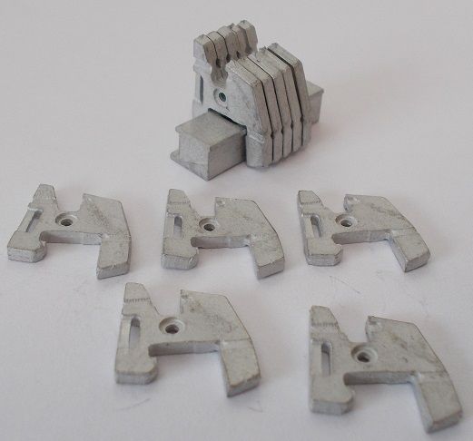 PMAA-012 - Porta pesas miniatura FIAT con 10 pesas para pintar - 1