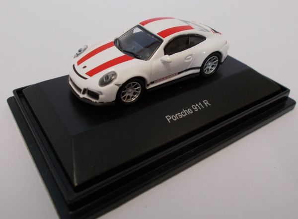 SCH26299 - PORSCHE 911 R blanco con franjas rojas - 1