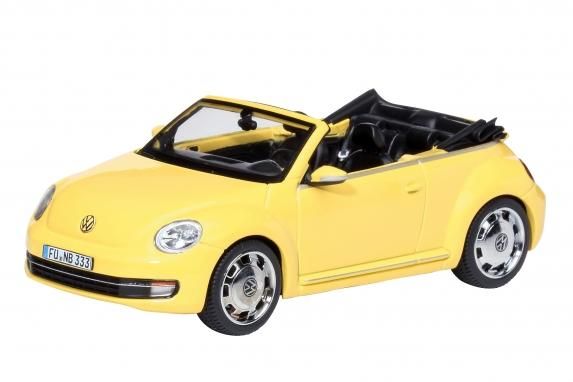 SCH7476 - VOLKSWAGEN Beetle cabriolet amarillo - 1