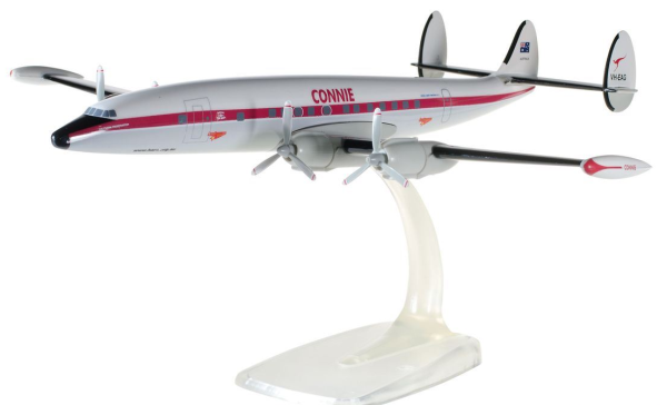HER611251 - LOCKHEED C-121C Empresa de restauración de aviones históricos - 1
