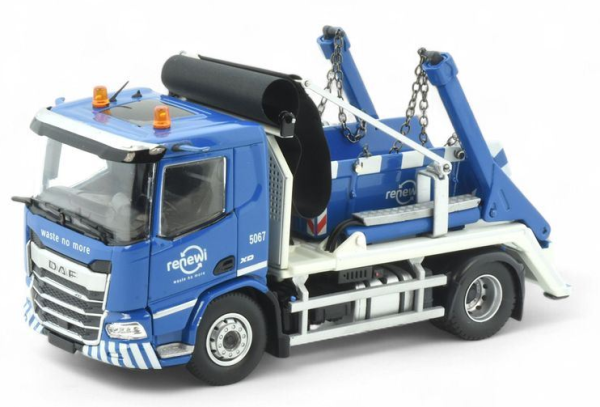 TEK87547 - DAF XD 4x2 camión con volquete abatible RENEWI - 1
