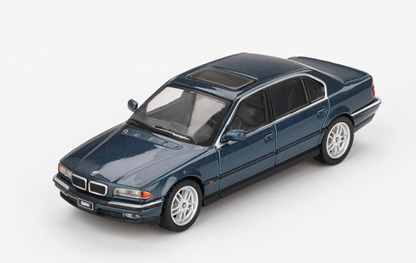 MGT00894-L - BMW 750 IL E39 Azul Sorrento metalizado 1998 - 1