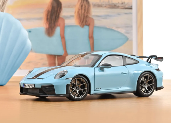 NOREV187000 - PORSCHE 911 GT3 Pack Weissach 2025, azul Gulf - 1