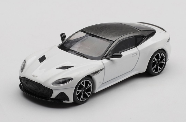 MGT01225-L - ASTON MARTIN DBS Stratus blanco 2024 - 1