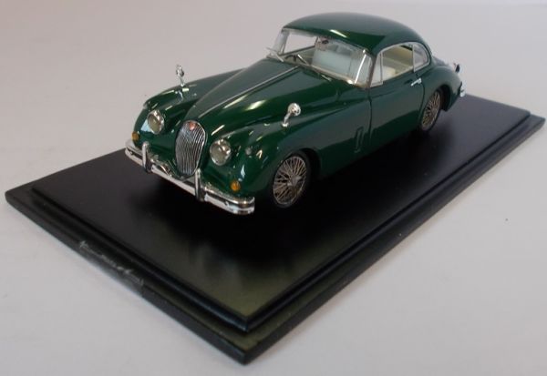 TWINT01.0524 - JAGUAR XK 150 1958 verde - 1
