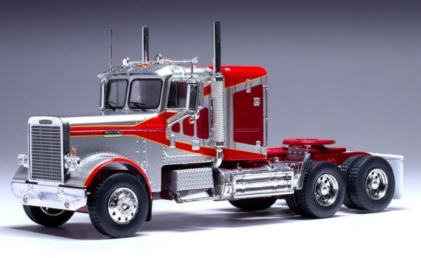 IXOTR200.22 - FREIGHTLINER FLC 120 64 T 6x4 1977 Gris y Rojo - 1