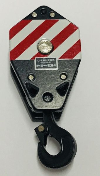 YCC215 - Gancho 36 Tons LIEBHERR Negro; Rojo y Blanco - En Miniatura - 1