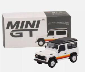 MGT00378-R - LAND ROVER Defender 90 wagon RHD Blanco