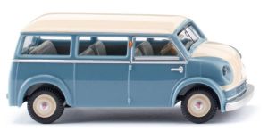 WIK033601 - Autobús LLOYD LT 500 Azul Pastel
