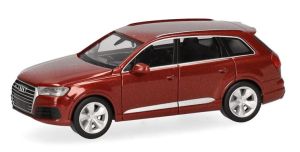 HER038447-005 - AUDI Q7 rojo metalizado