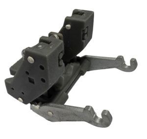 ART04132 - Kit de enganche delantero John Deere 8 para ensamblar y pintar