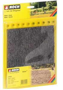 NOC07450 - Campo de tierra Natur+ 21x19 cm con 10 matas de hierba