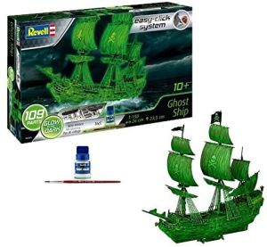REV05435 - Barco fantasma para montar y pintar