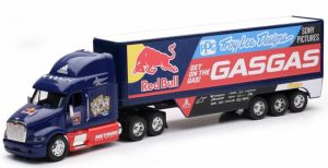 NEW11053 - PETERBILT 6x4 con remolque 3 ejes GASGAS Redbull