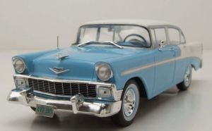 WBXWB124248 - Chevrolet Bel Air Hardtop de 4 puertas de 1956, Azul y Blanco