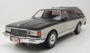 MOD18478 - Chevrolet Caprice Estate Wagon de 1985, gris y negro.
