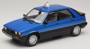 MOD18833 - Taxi Renault 11 GTL de 1985, azul.