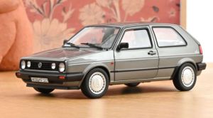 NOREV188564 - VOLKSWAGEN Golf Champion 1990 Gris Metalizado