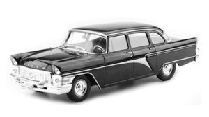 WBXWB124080 - GAZ 13 Chaika 1960 Negro