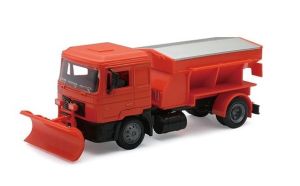 NEW15493G - MAN F2000 con esparcidor y hoja delantera