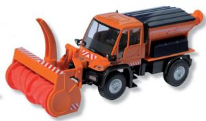 JC2105 - Quitanieves MERCEDES Unimog U 400