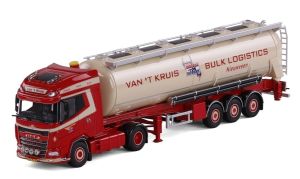 CAV20-1392 - DAF XG+ 4x2 con cisterna de 3 ejes – VAN'T KRUIS
