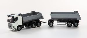 EMEK20352 - VOLVO FH 6x4 volquete blanco con volquete de 1+2 ejes