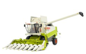 MAR2504 - Cosechadora CLAAS Lexion 480 con cabezales para maíz 8-75C