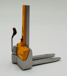 CON2976 - USADO - Carretilla elevadora JUNGHEINRICH Swift it