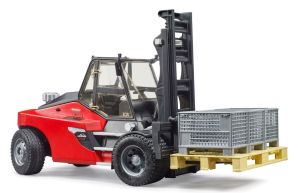 BRU2513 - Carretilla elevadora LINDE HT160 con implementos