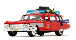 JAD35863 - CADILLAC Ecto-1 ROJO Cazafantasmas - TRANSFORMERS