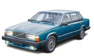 ITA3623 - VOLVO 760 GLE para montar y pintar