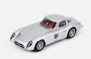 SCH43U00049 - MERCEDES-BENZ 300 SLR Uhlenhaut Coupé Plata de 1955