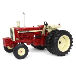 ERTL44382 - IH FARMALL 1206 gemelos traseros - Colección Prestige