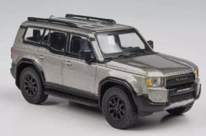PAR64-55746 - TOYOTA Land Rover Gruiser LC250 2024 Gris Metálico