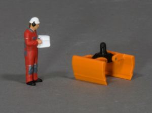 MSM5807/03 - Pinza universal – Naranja – L.34 x An.25 x Al.17,5 mm