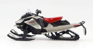 DCM60024 - Motonieve SKI-DOO MXR X-RS (gris y roja)