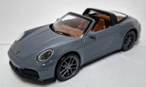 NOREV750073 - PORSCHE 911 GTS Targa 2024 Gris Pizarra Neo - Coche a reacción