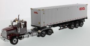 DCM71064 - WESTERN STAR 4900 SF Con portacontenedores y contenedor de 40 pies OOCL