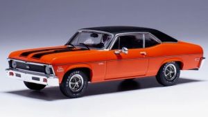 IXOCLC596 - Chevrolet Nova SS 1971 Naranja y negro