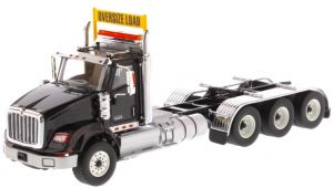 DCM71009 - INTERNATIONAL HX620 Day Cab Tridem negro