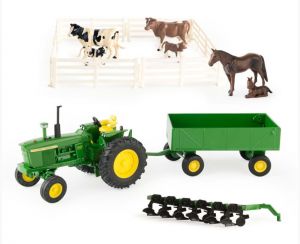 ERT15474 - JOHN DEERE 4020 con remolque, arado, animales y cercas