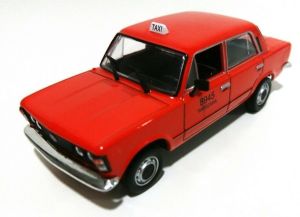 MAGPCFI125PTAXI - FIAT 125P Taxi Varsovia Rojo vendido en blíster
