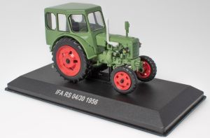 G1825093 - IFA RS 30/04 1956